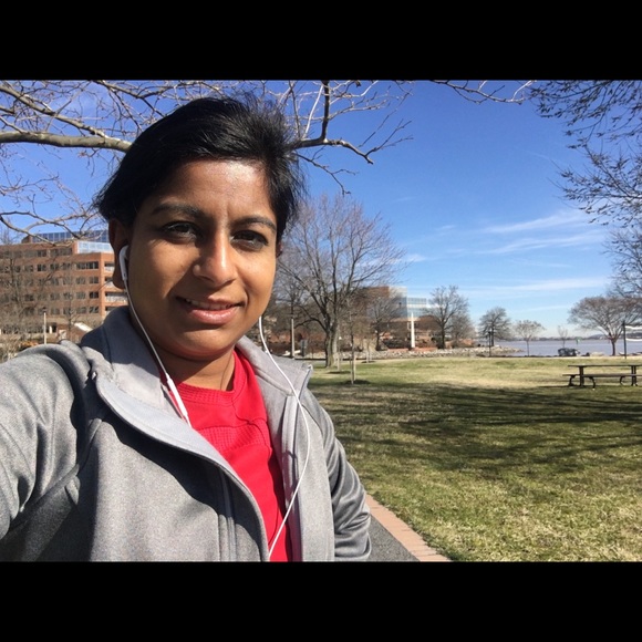 Meet your Posher, Piya - Picture 1 of 1